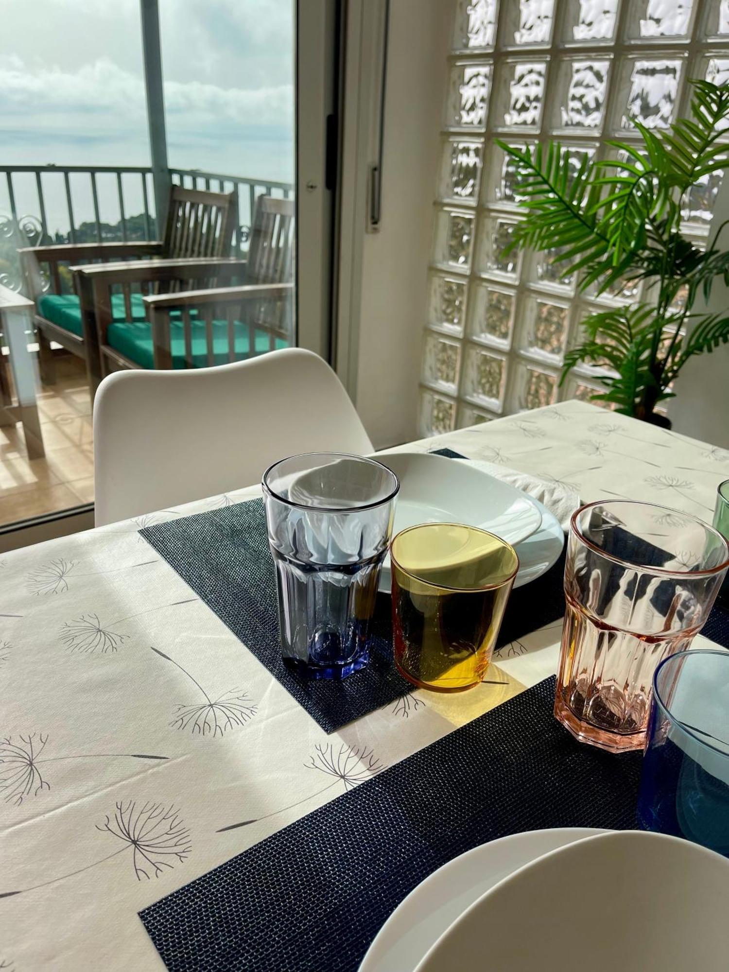 Seahomes Vacations, La Casa Blue Mediterranean Lifestyle بلانيس المظهر الخارجي الصورة